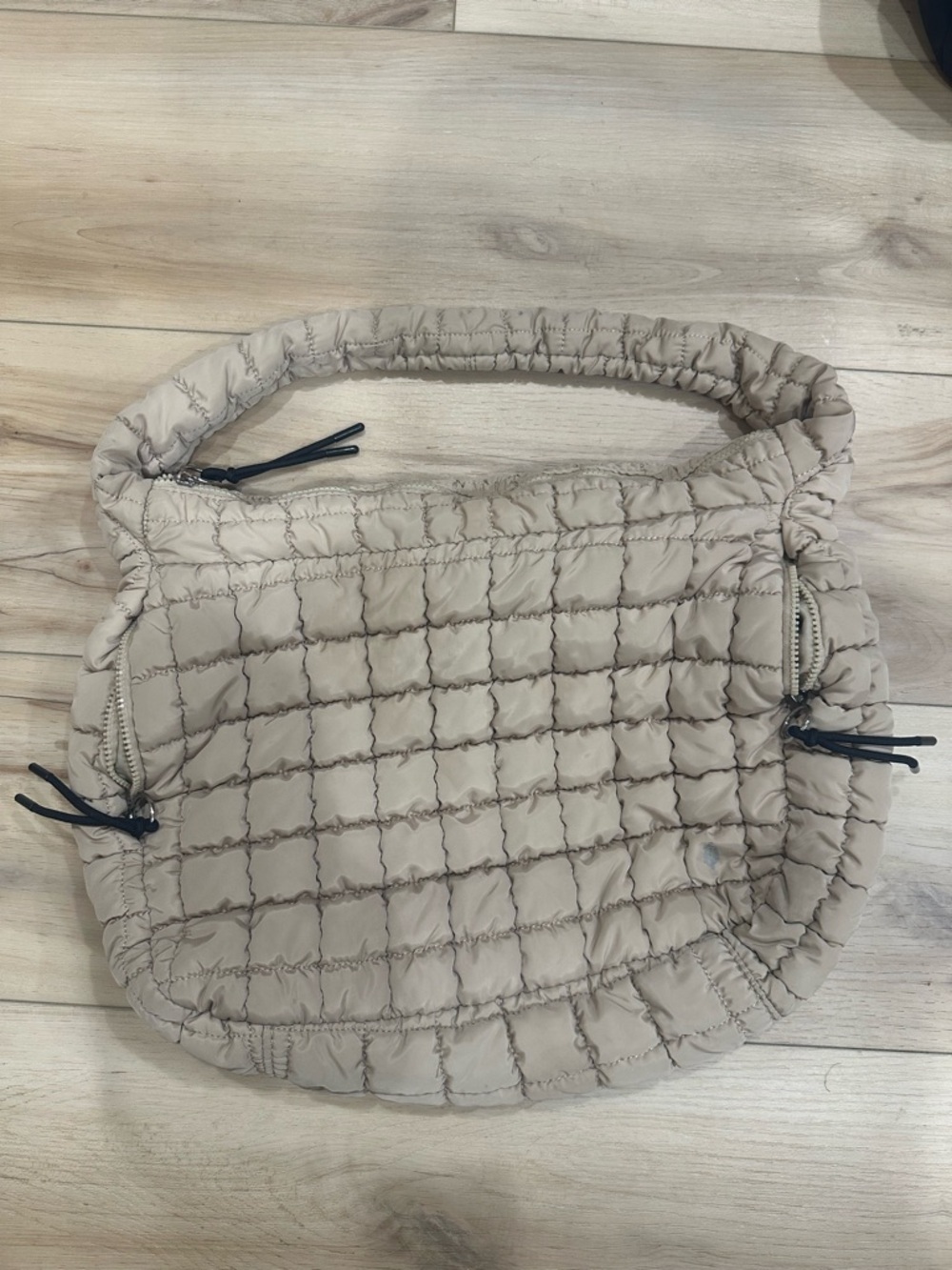 Free People Movement- Quilted Puffer Carryall Bag - Off white